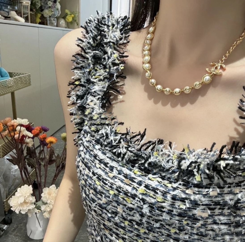 Ch**el necklaces